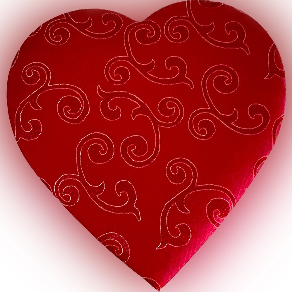 VTG PAISLEY PADDED RUSSELL STOVER 10” HEART BOX GIFT WEDDING ENGAGEMENT DECOR